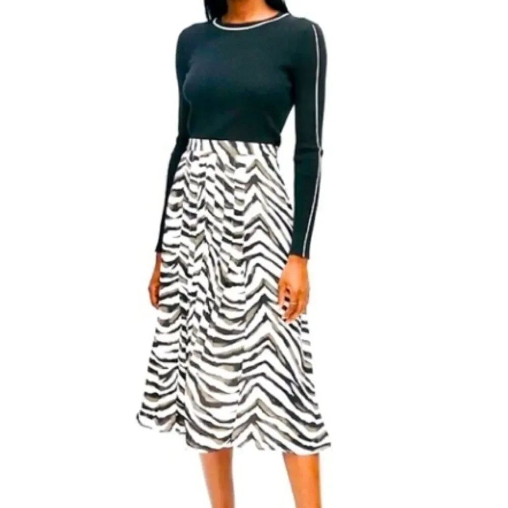 NWOT Banana Republic Zebra Pleated Midi Skirt in Size 4